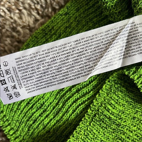 NWOT MANGO Women's Slit Knitted Skirt in Green in Size S - Picture 12 of 16